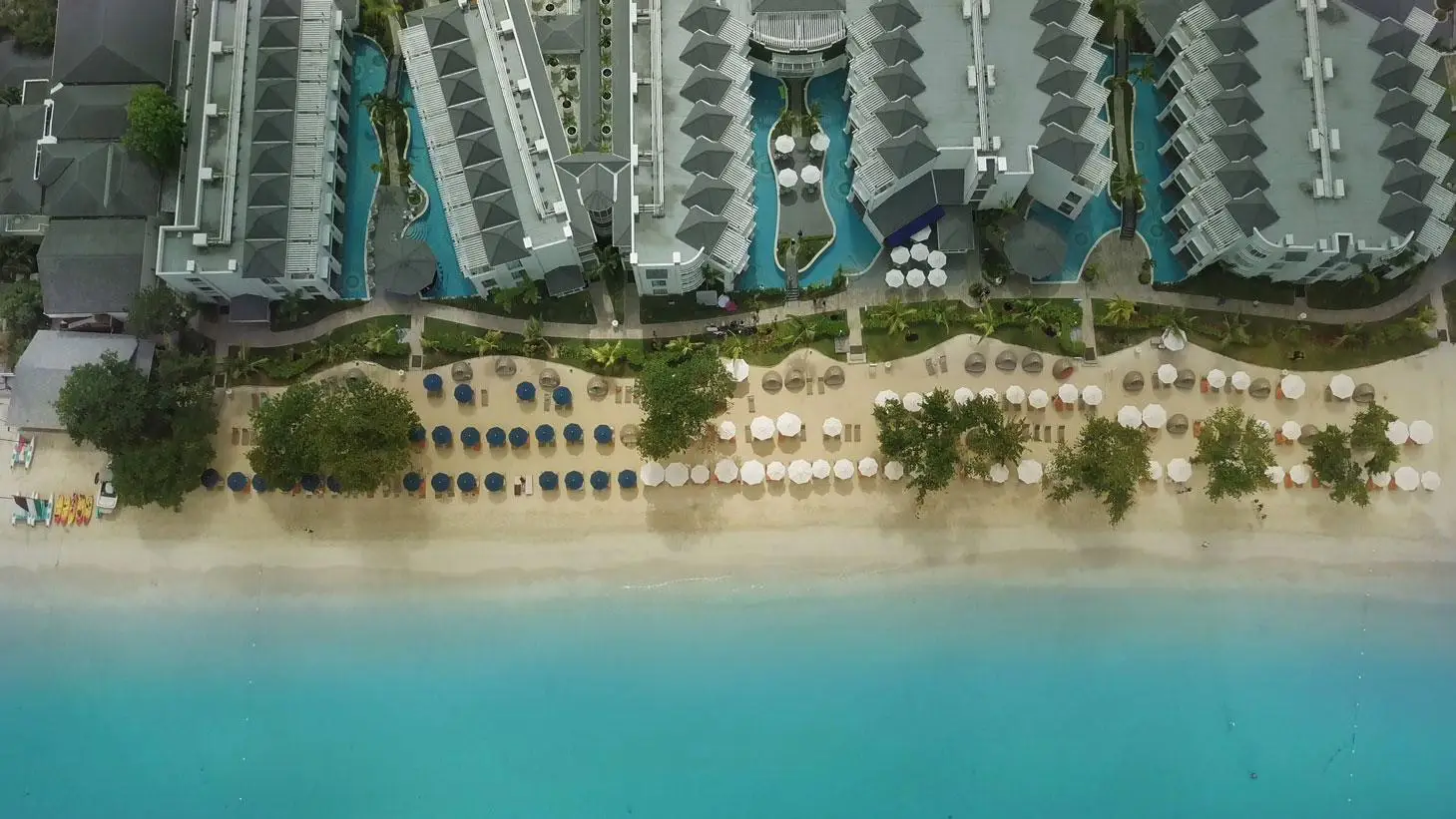 architecture_exterior_azul_beach_negril_11