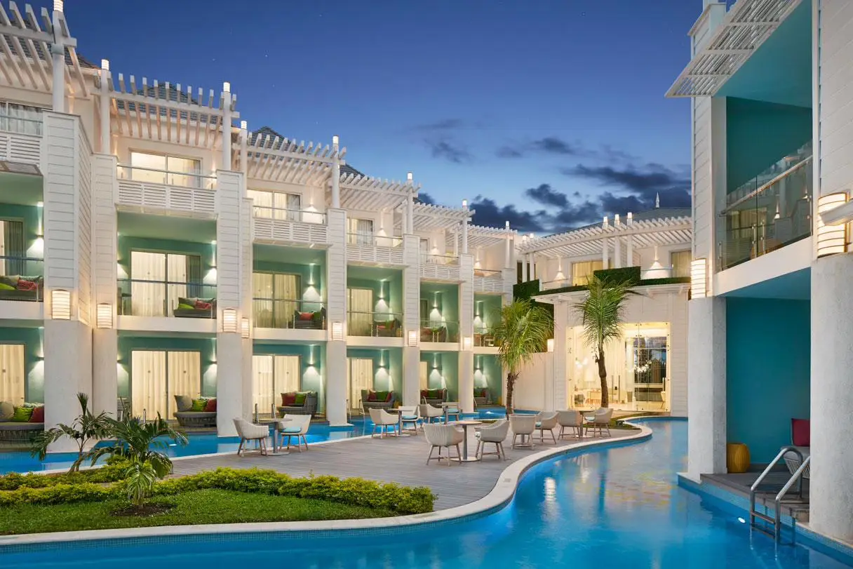 architecture_exterior_azul_beach_negril_6