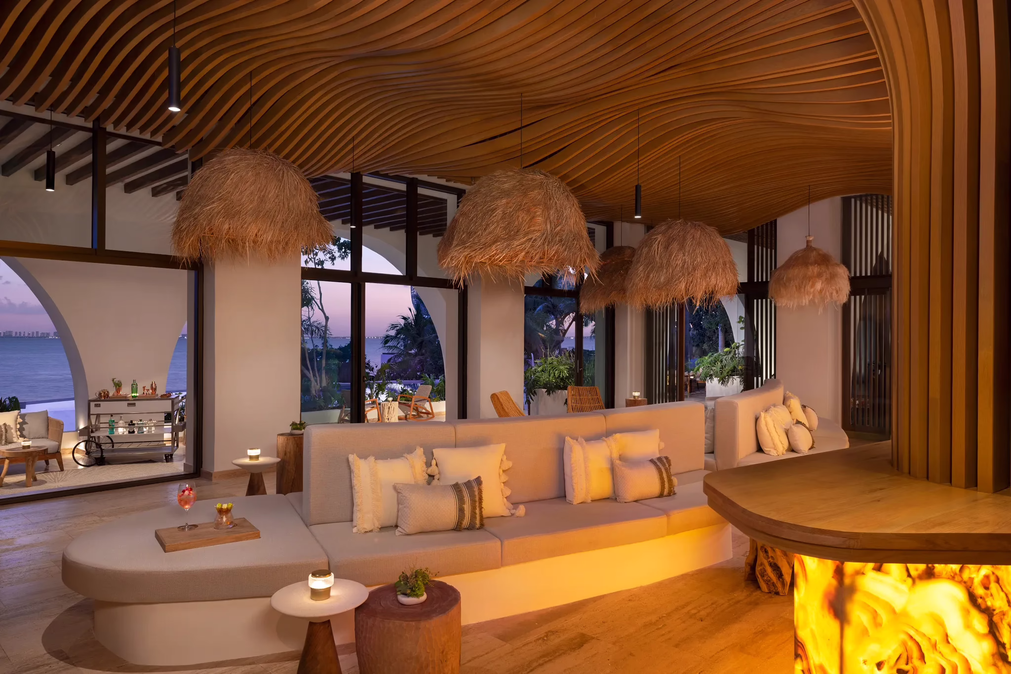 SEIIM-BAR-Isola-Lounge-2A-CB