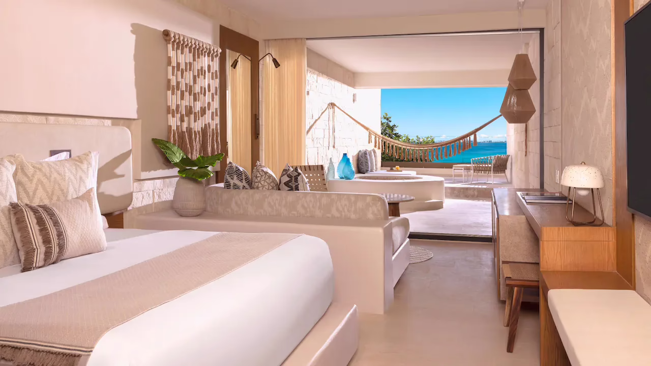 SEIIM-P0039-Signature-Ocean-View-with-Tub.16x9