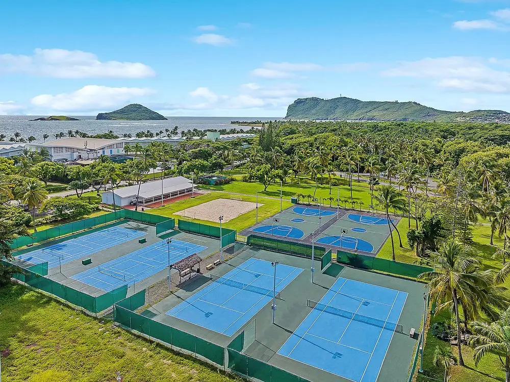 aerial-view-of-tennis
