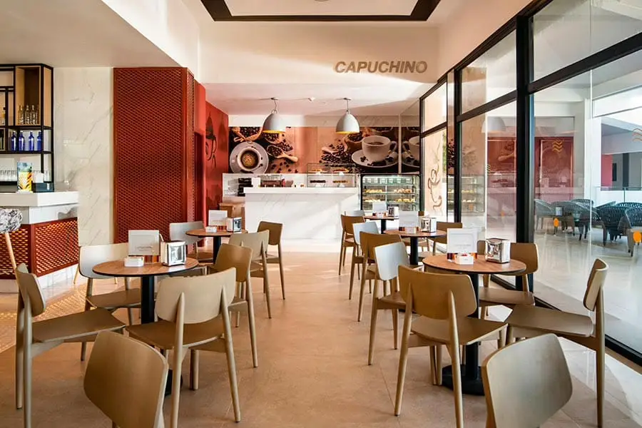 cappucino-riu-tropical-bay