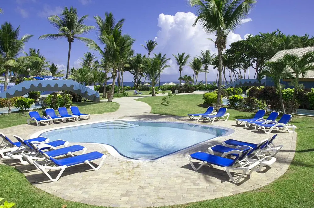 coconut-bay-beach-resort (1)