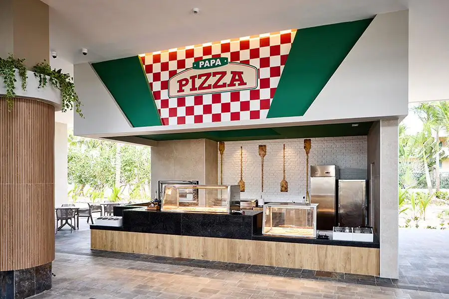 foodcourt-pizza-xbvbe32aefd-974d-40af-8caa-1382556294e2