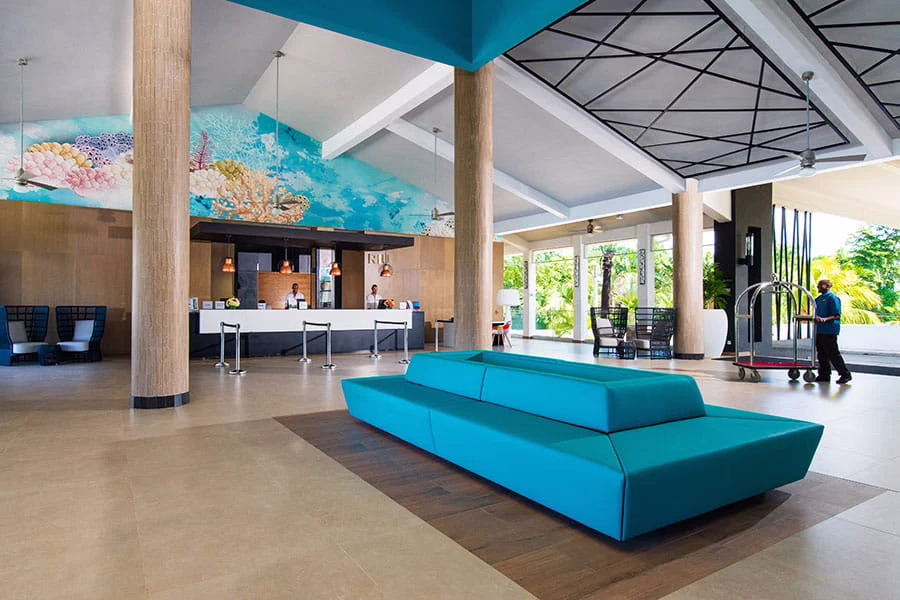 lobby-hotel-riu-palace-tropical-bay