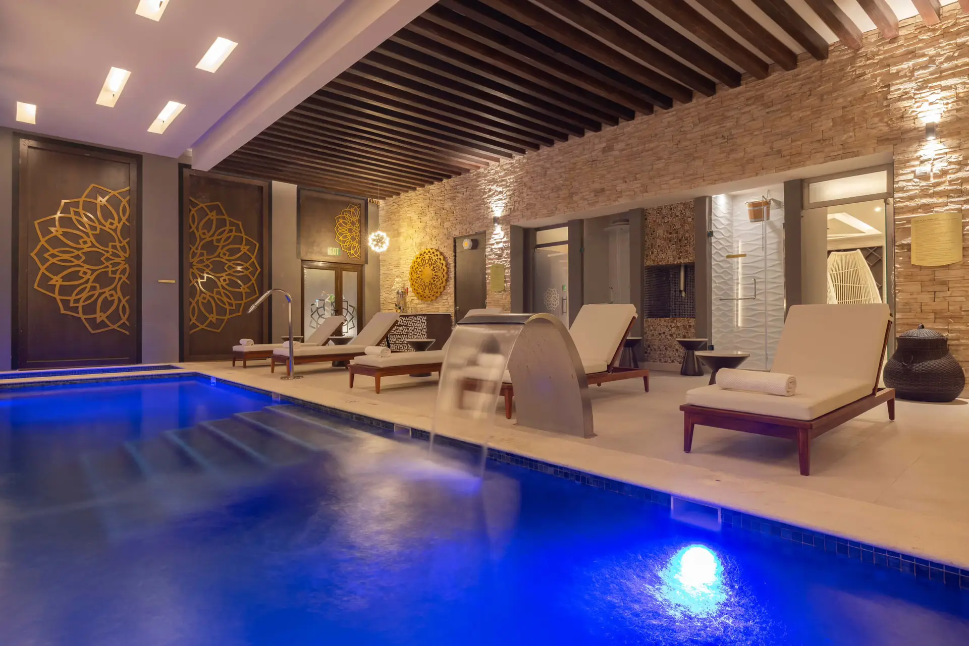the-royal-spa-8-65809ebd42012-optimized
