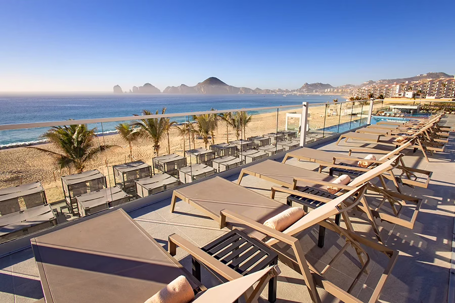 eliteclub-beach-area-xbc