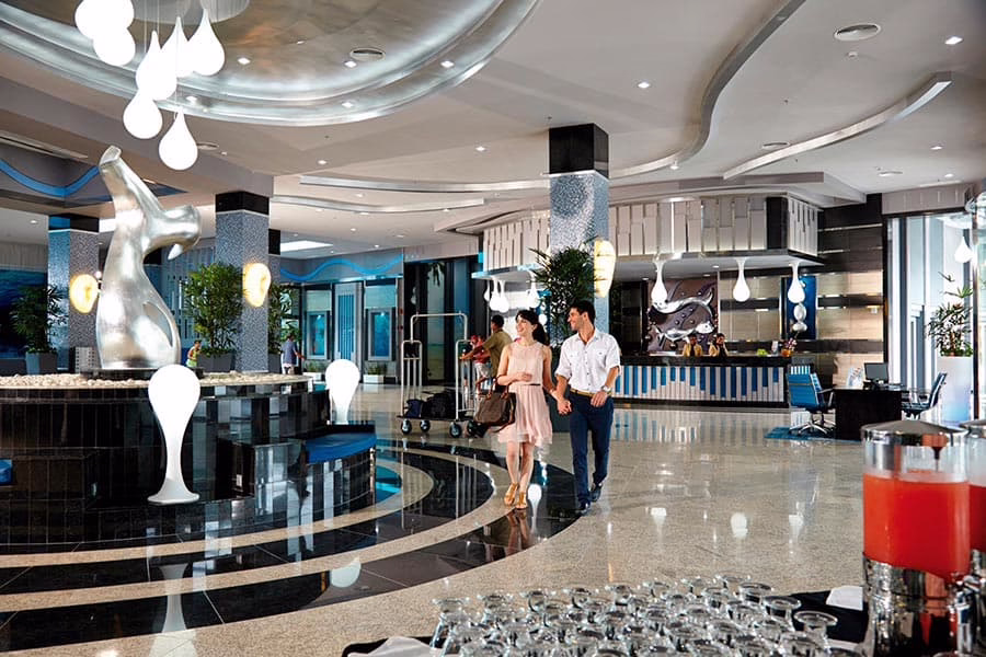 lobby-riu-palace-costa-rica