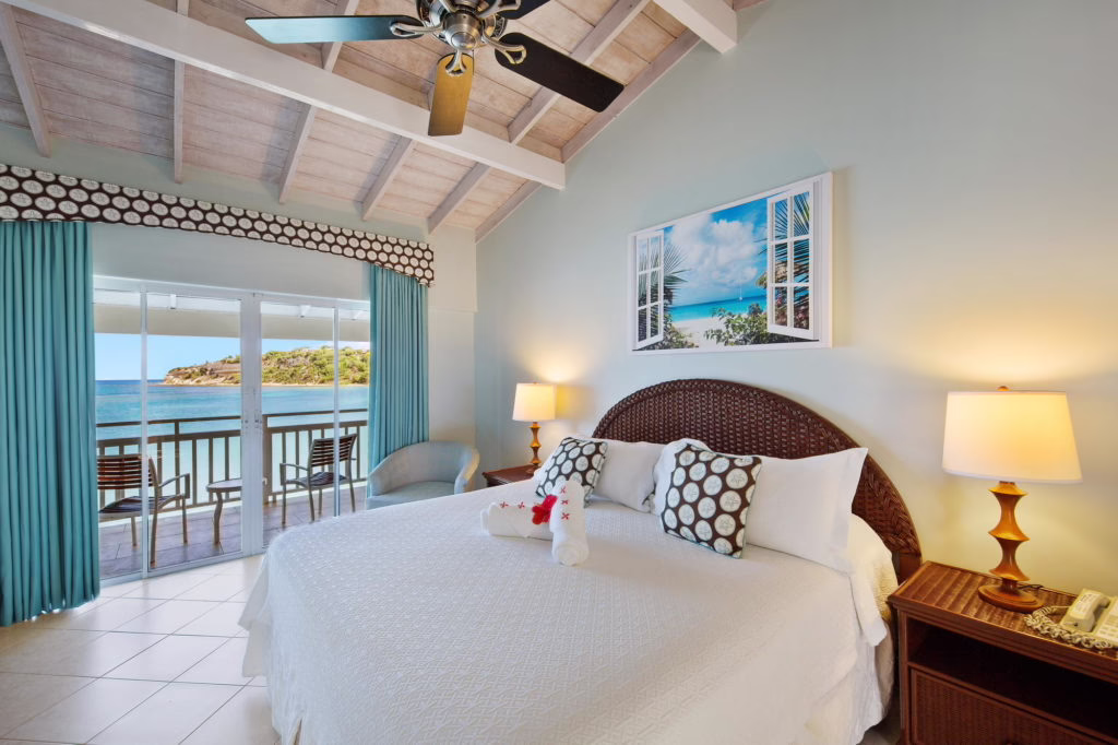 pineapple_beach_club_antigua_waterfront_room_04-1024x682