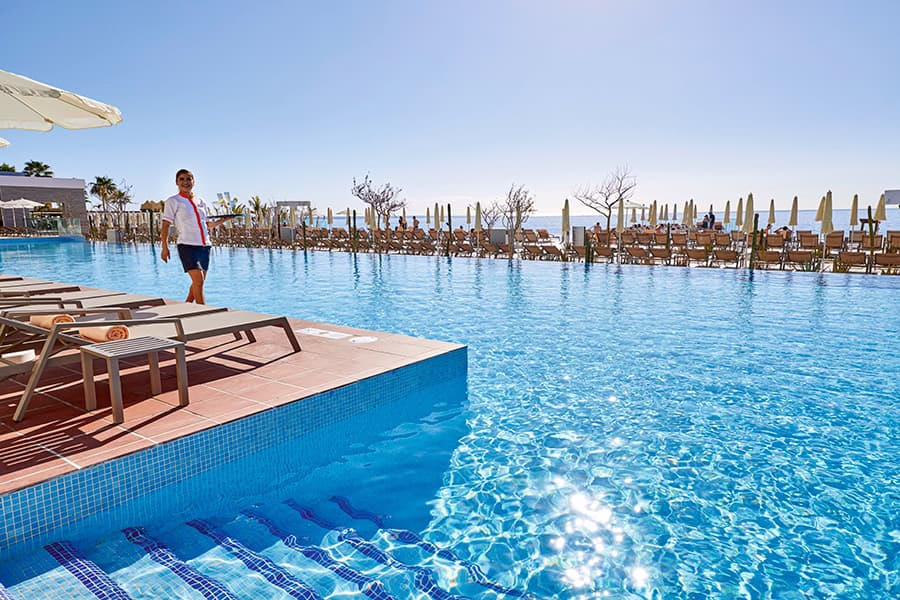piscina-hotel-riu-palace-baja-california-7