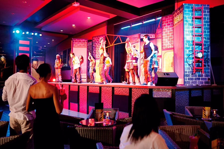 show-riu-palace-costa-rica