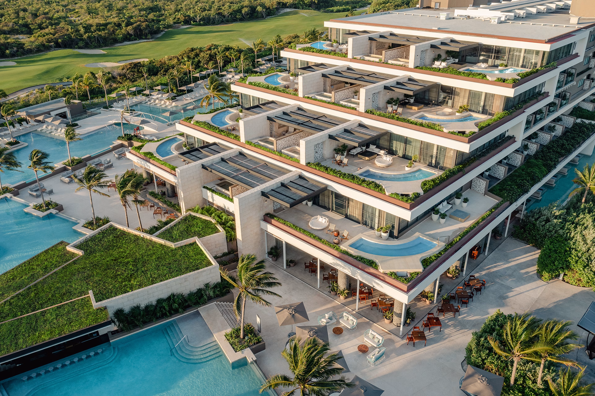 atelier-playa-mujeres-view-3