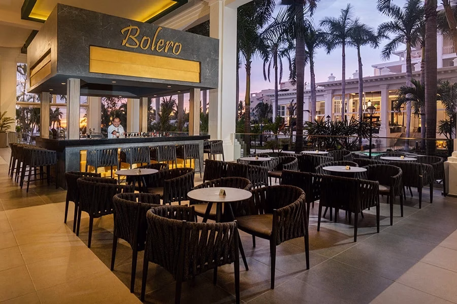 bar-sport-riu-palace-pacifico