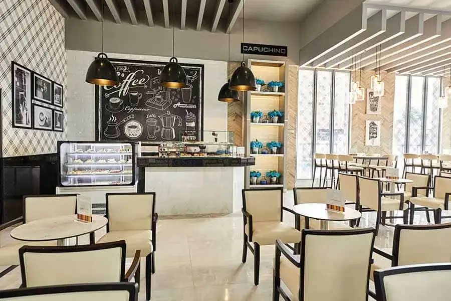 Patisserie-ice-cream-parlor