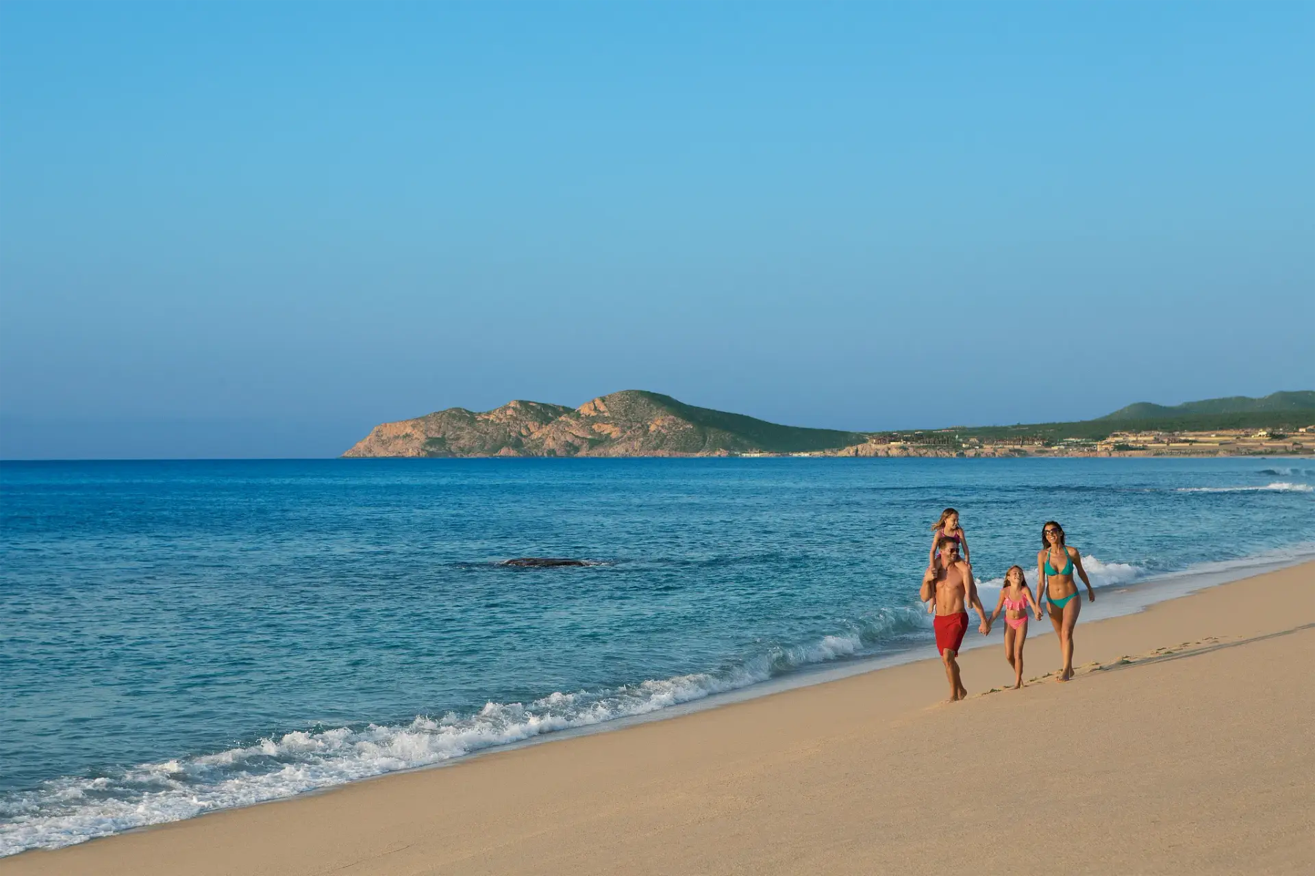 DRELC-EXT-Family-Beach-1A-CB