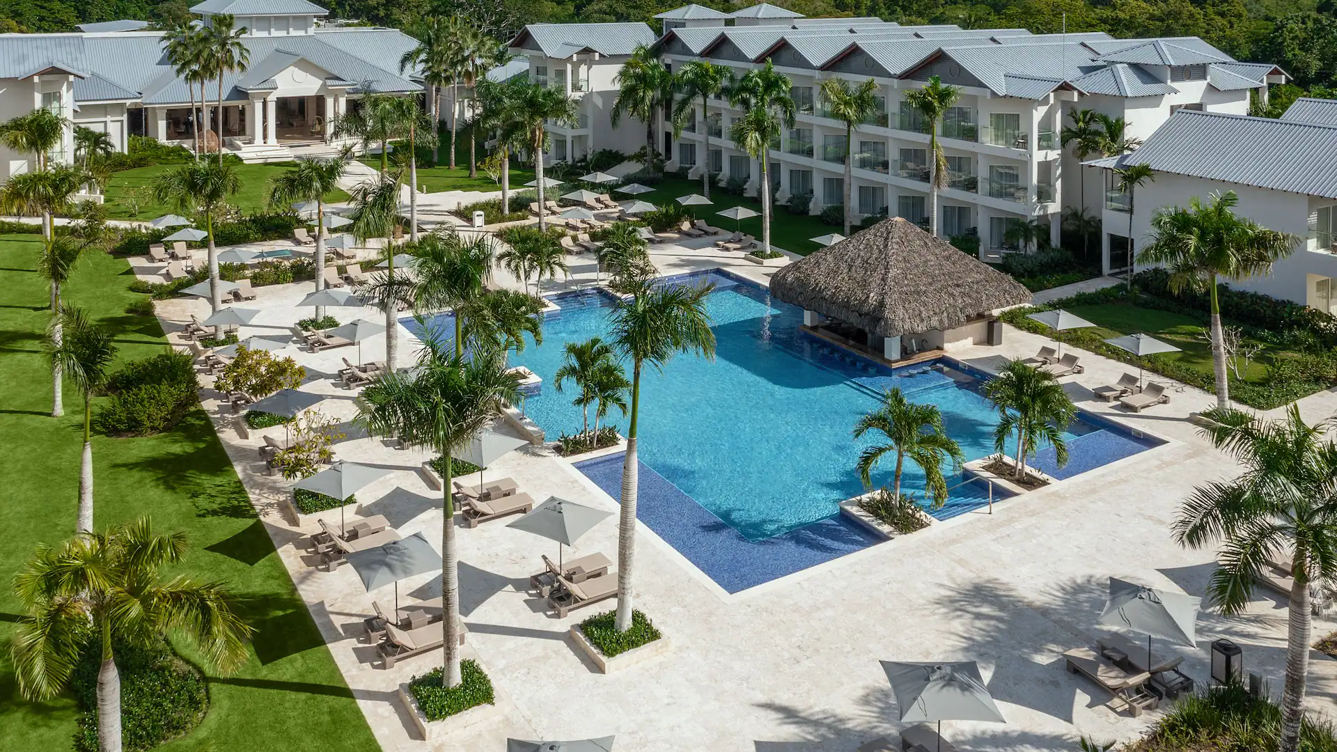 SECLR-P0001-Aerial-Pool-Swim-Up-Bar.16x9