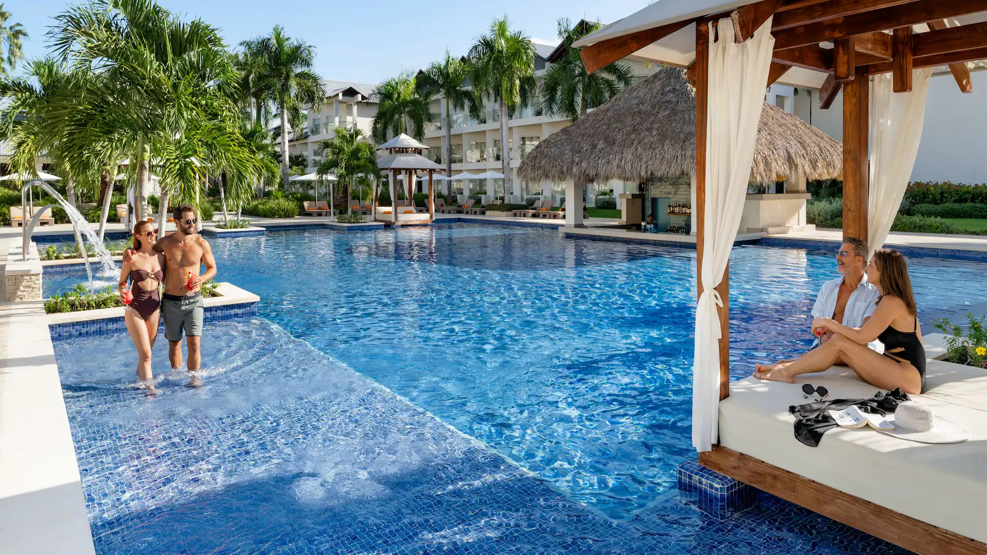 SECLR-P0051-Premium-Pool-Couples.16x9