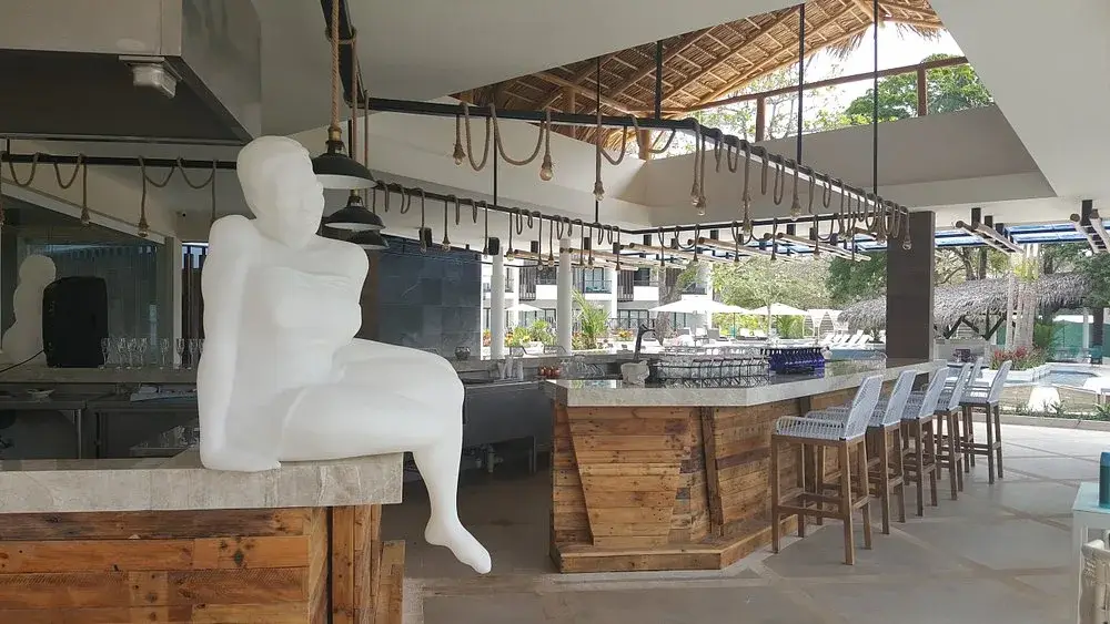 azura-beach-resort-all