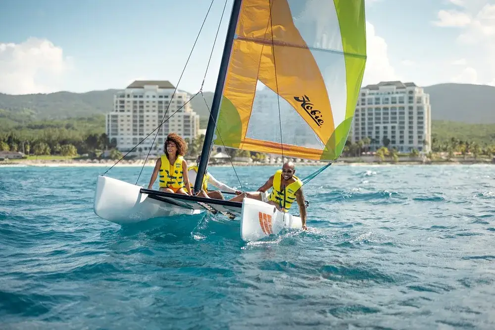 hobie-cat-water-sport