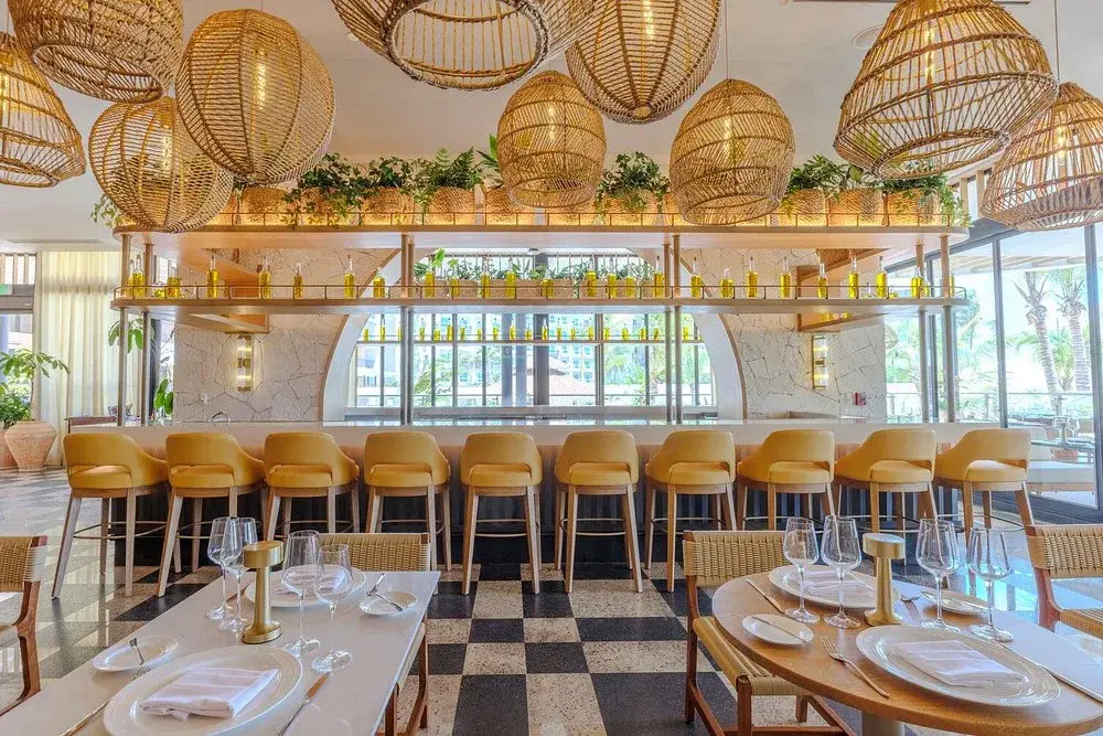 lia-restaurant (1)