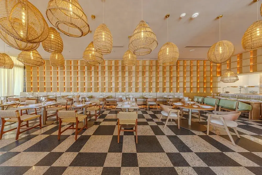 lia-restaurant