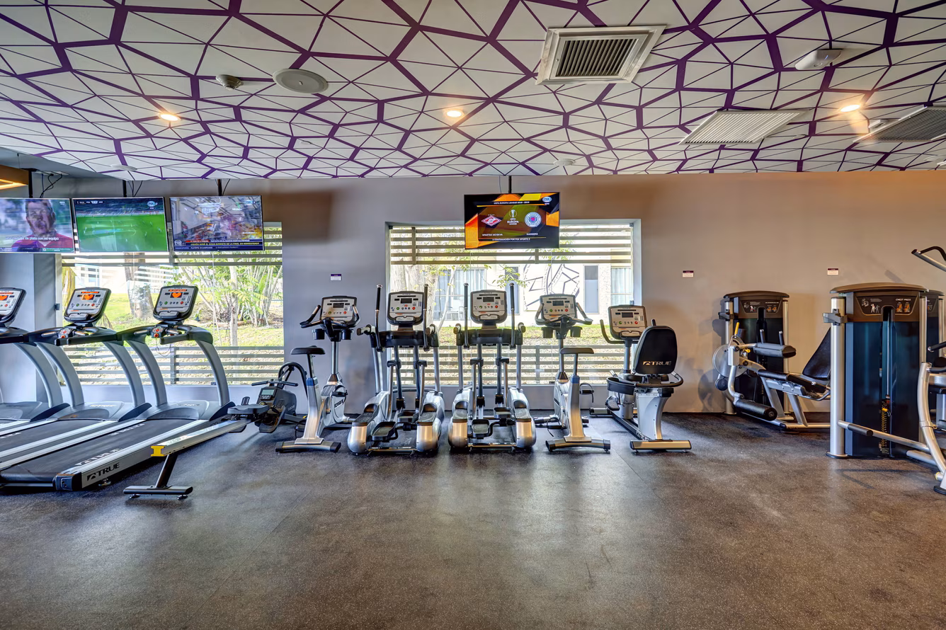 lirph-fitness-center-7804-hor-clsc