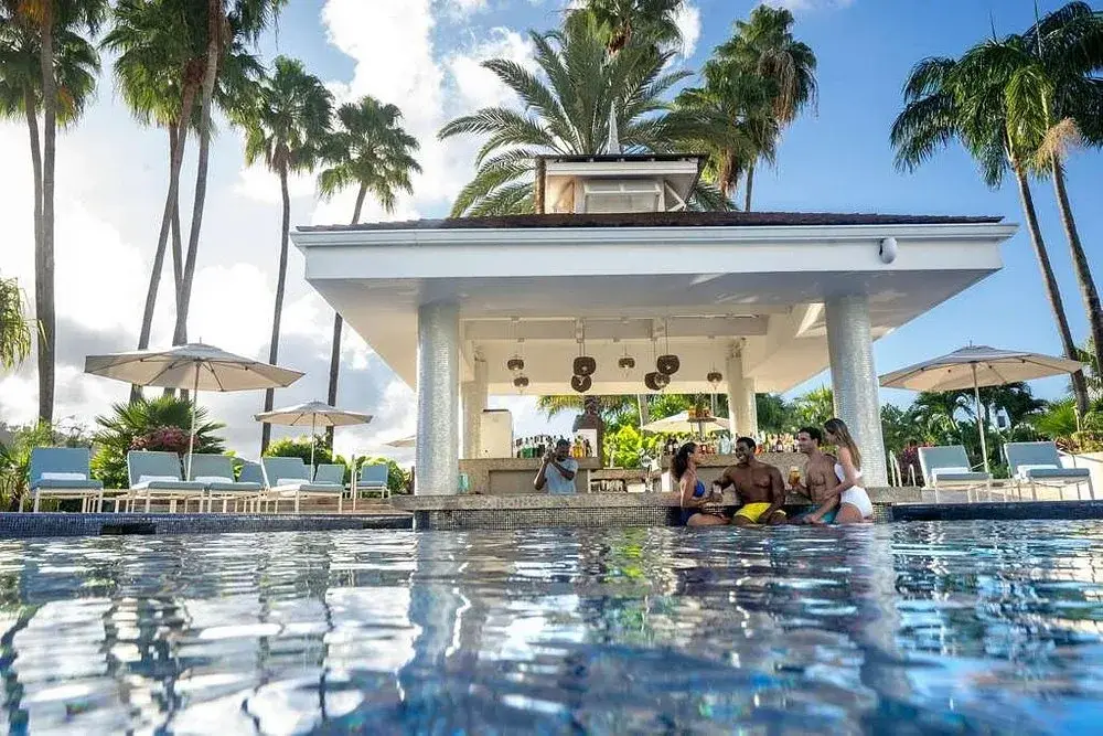 mpj-pool-bar-wide