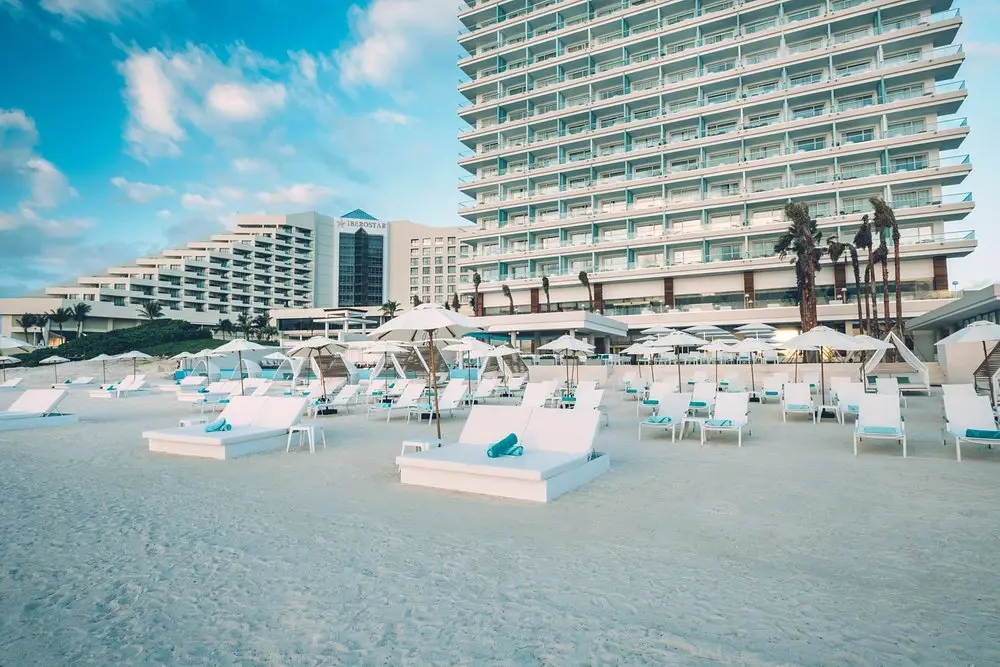 hotel-exterior (1)
